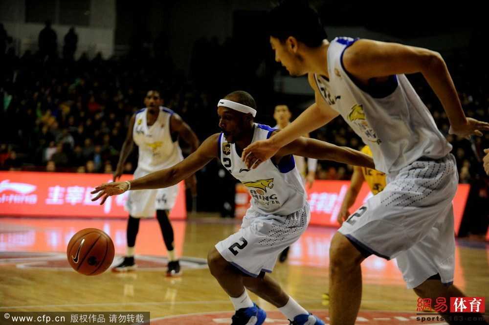 CBA常规赛：辽宁95-79击溃广厦，威尔斯30+7+5率队复仇卫冕冠军